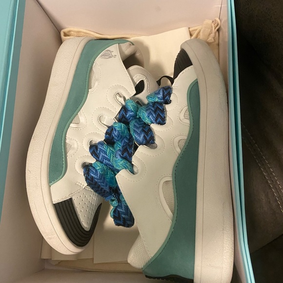 lanvins - Picture 2 of 6